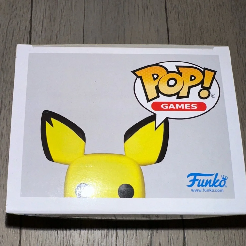 Rare Pichu Funko pop Pokemon Center Exclusive (I’ll add free Pokemon cards